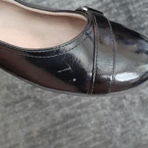 Life Stride Shoes - Black Life Stride Flats Life Stride Shoes - Black Life Stride Flats